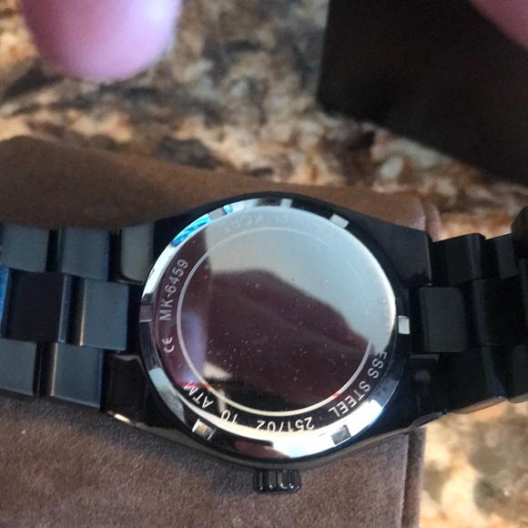 NWT MICHAEL KORS WATCH - Picture 5 of 6